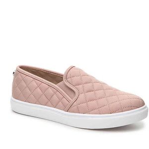 NOT FOR SALE • PINK STEVE MADDEN SNEAKERS • 🎀